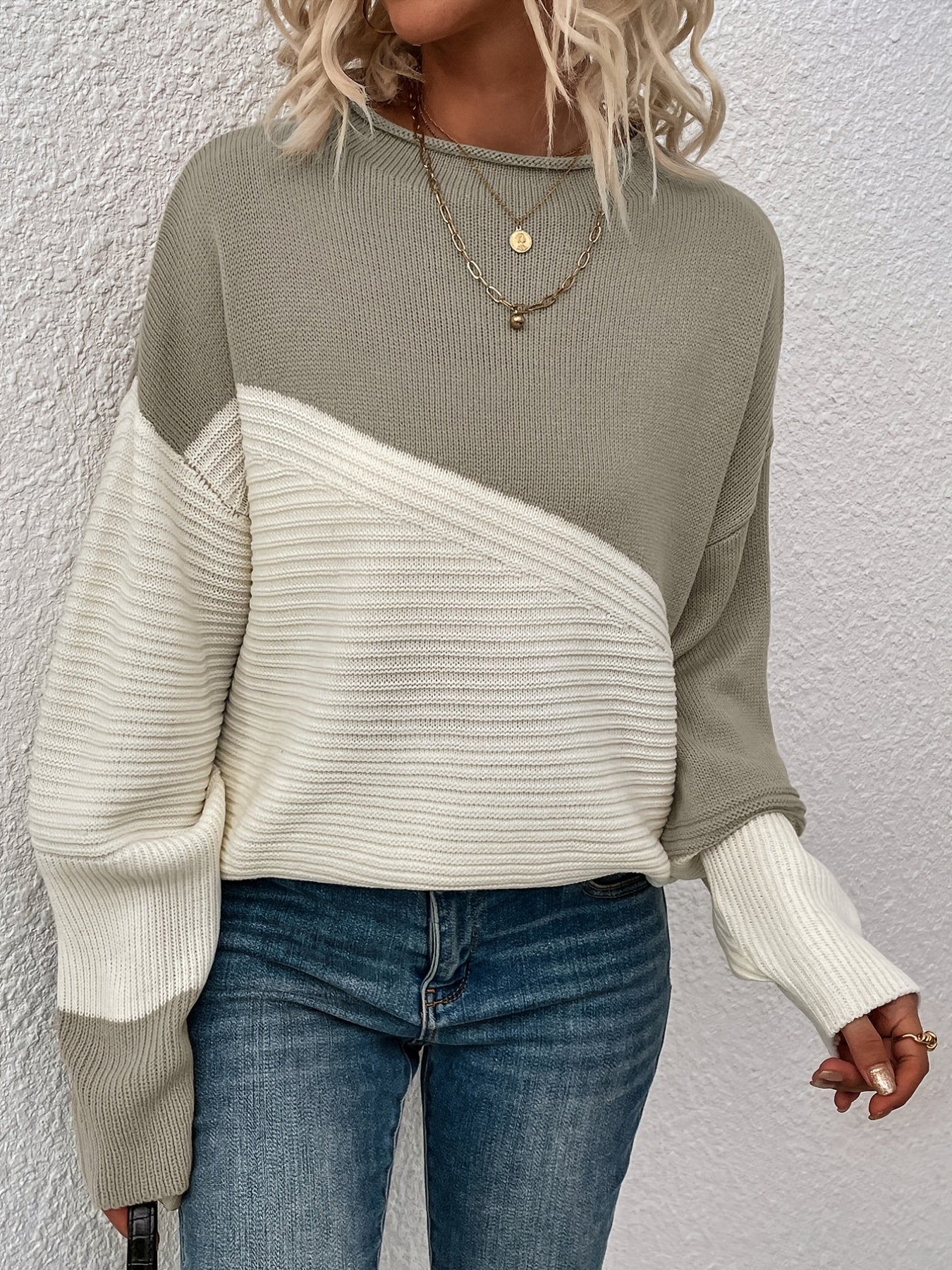 Talia | Chic Two-Tone Drop-Shoulder Style Pullover